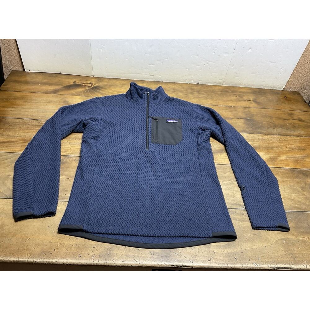 Patagonia R1 Air Men's New Navy Quarter Zip